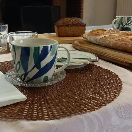 Les Laurielles Bed & Breakfast 3*