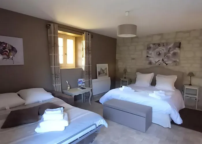 Les Laurielles Bed & Breakfast 3*